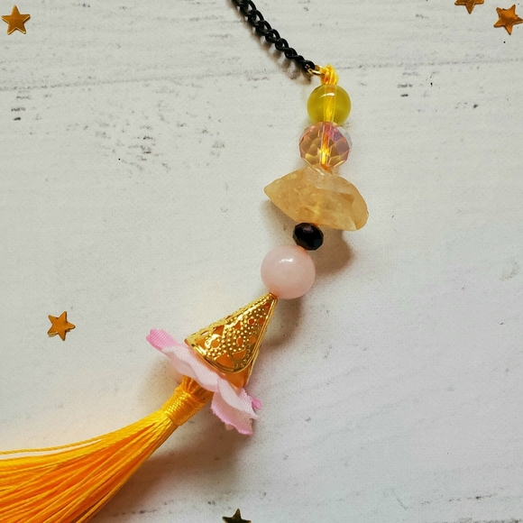 Ritual Tool Pendulum for Divination: Rose Quartz Crystal Gold Tassel - Picture 4 of 4